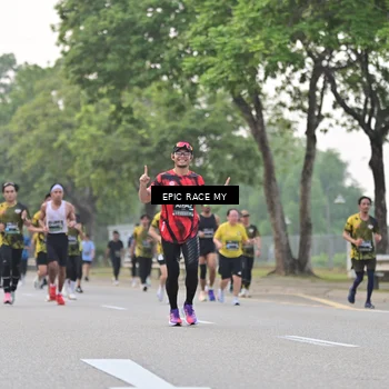 Runner Photo 6188620