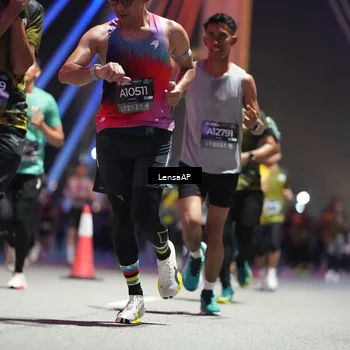 Runner Photo 6188621