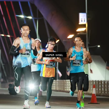 Runner Photo 6188624