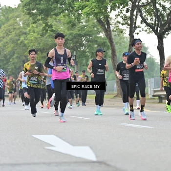 Runner Photo 6188646