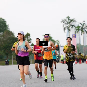 Runner Photo 6188656