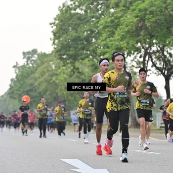 Runner Photo 6188657