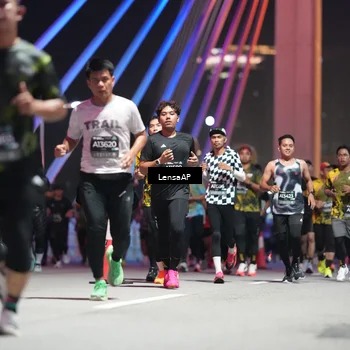 Runner Photo 6188685