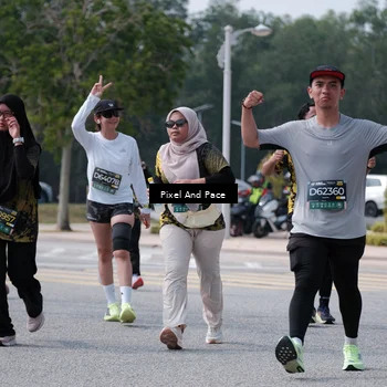 Runner Photo 6188710