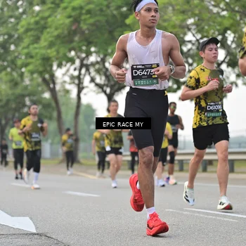 Runner Photo 6188735