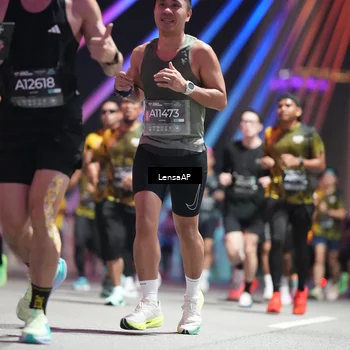Runner Photo 6188757