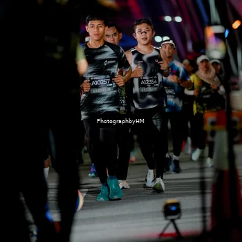 Runner Photo 6188771