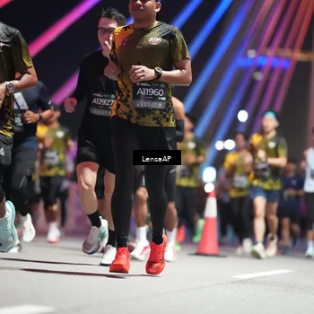 Runner Photo 6188776