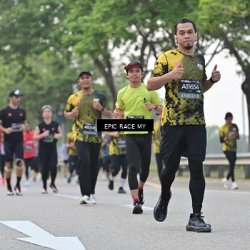 Runner Photo 6188796