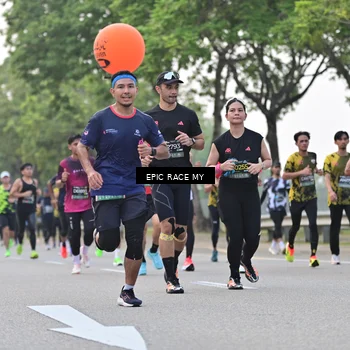 Runner Photo 6188861