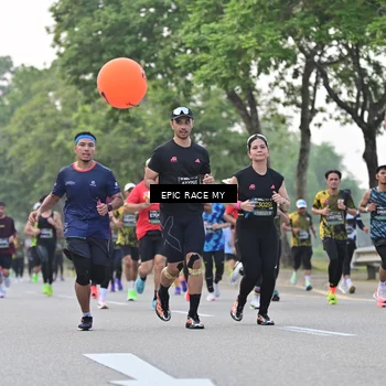 Runner Photo 6188870