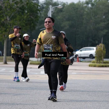 Runner Photo 6188899