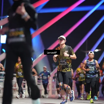 Runner Photo 6188945