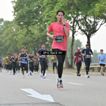 Runner Photo 6188957