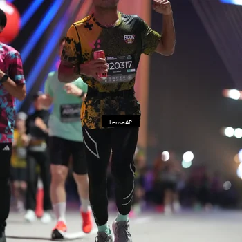 Runner Photo 6188974