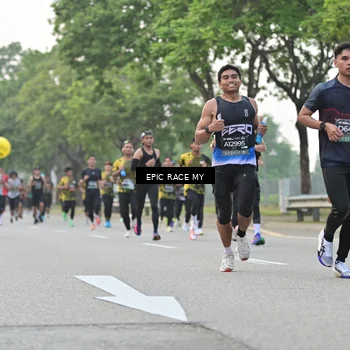 Runner Photo 6189024