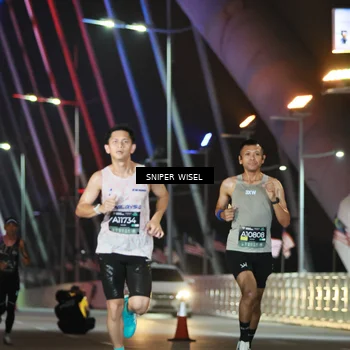 Runner Photo 6189042