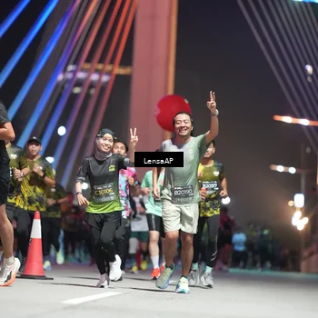 Runner Photo 6189052