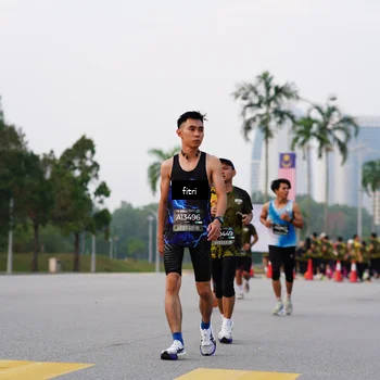 Runner Photo 6189066
