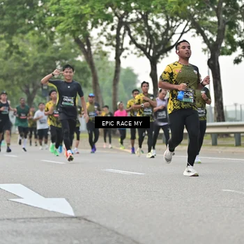 Runner Photo 6189109