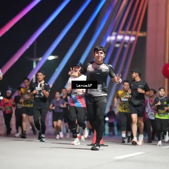 Runner Photo 6189129