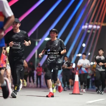 Runner Photo 6189142