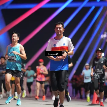 Runner Photo 6189164