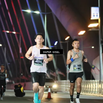 Runner Photo 6189179