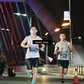 Runner Photo 6189192