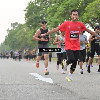 Runner Photo 6189245