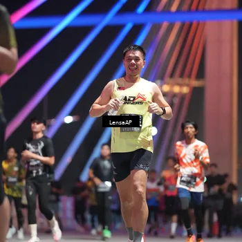 Runner Photo 6189246