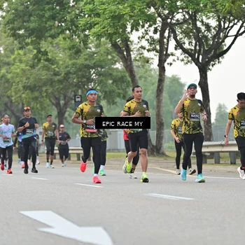 Runner Photo 6189253