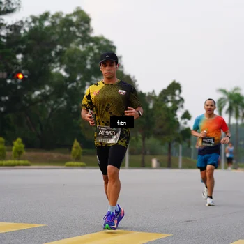 Runner Photo 6189263
