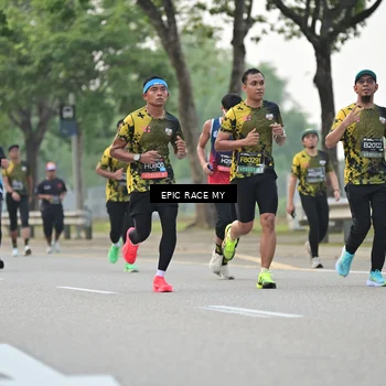 Runner Photo 6189264
