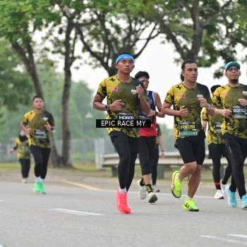 Runner Photo 6189331