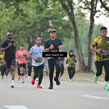 Runner Photo 6189353
