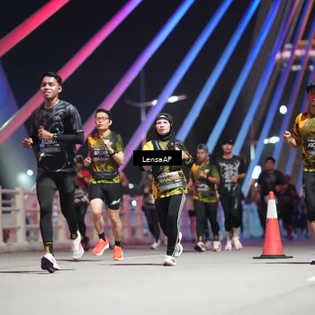 Runner Photo 6189365