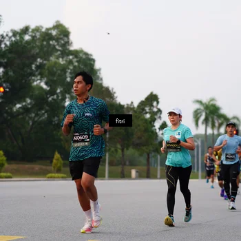 Runner Photo 6189383