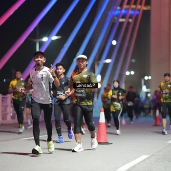 Runner Photo 6189401