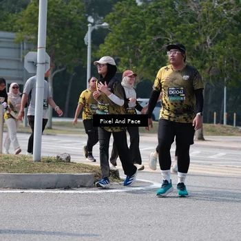 Runner Photo 6189409
