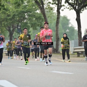 Runner Photo 6189412