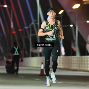 Runner Photo 6189425