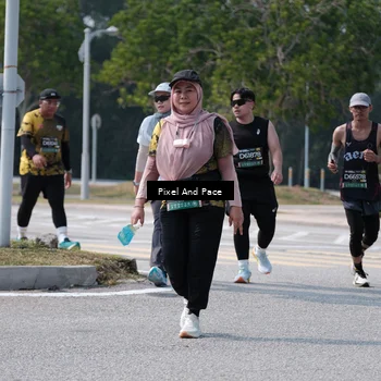 Runner Photo 6189427