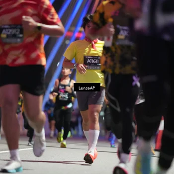 Runner Photo 6189438