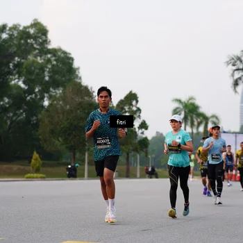 Runner Photo 6189442