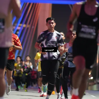 Runner Photo 6189461