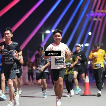 Runner Photo 6189491
