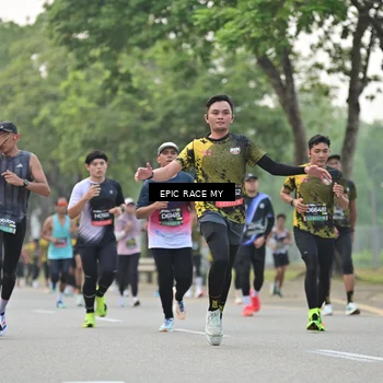 Runner Photo 6189499
