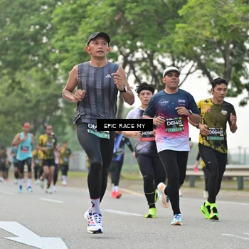 Runner Photo 6189564