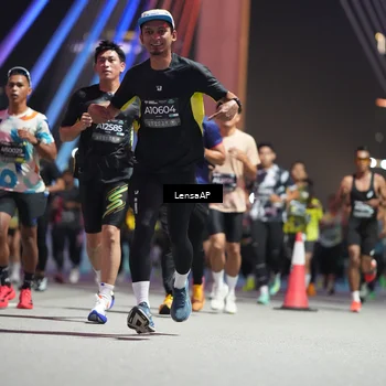 Runner Photo 6189587